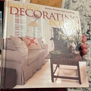 Better Homes and Gardens Decorating Book - White and Red